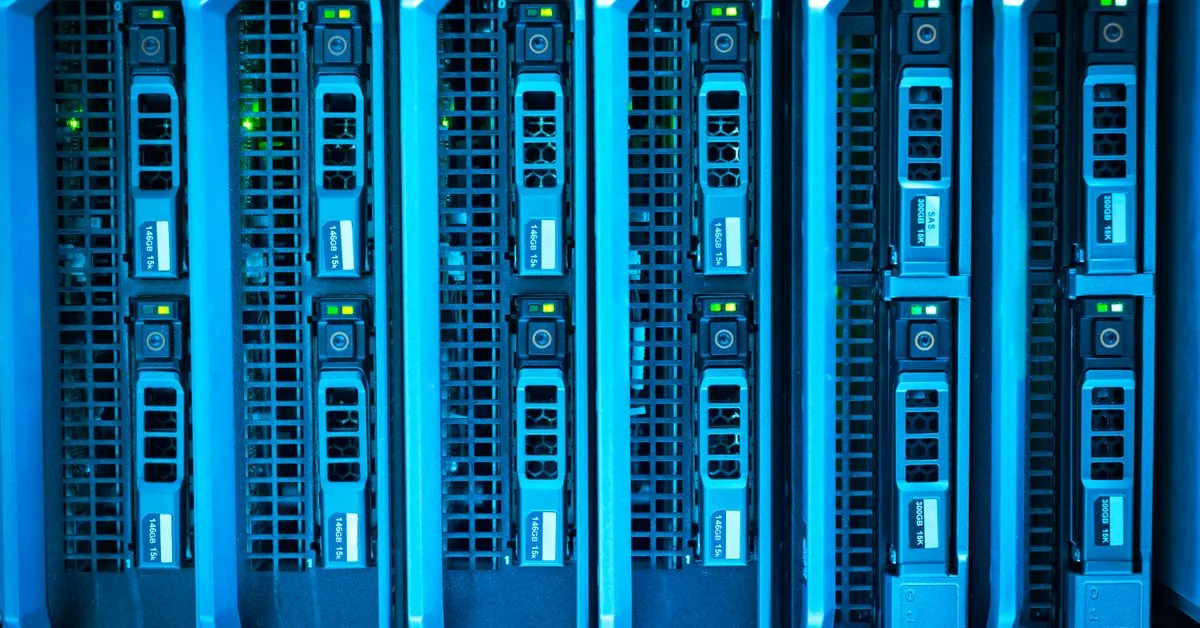 Surveillance de serveur contre surveillance de site web : quelle différence
